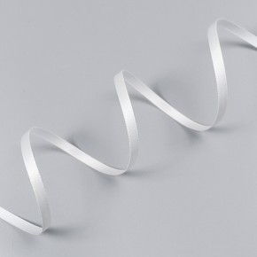 Лента атласная, теплый белый - off-white, 6 мм, Corseteria (014835) Лента атласная, теплый белый - off-white, 6 мм, Corseteria (014835)